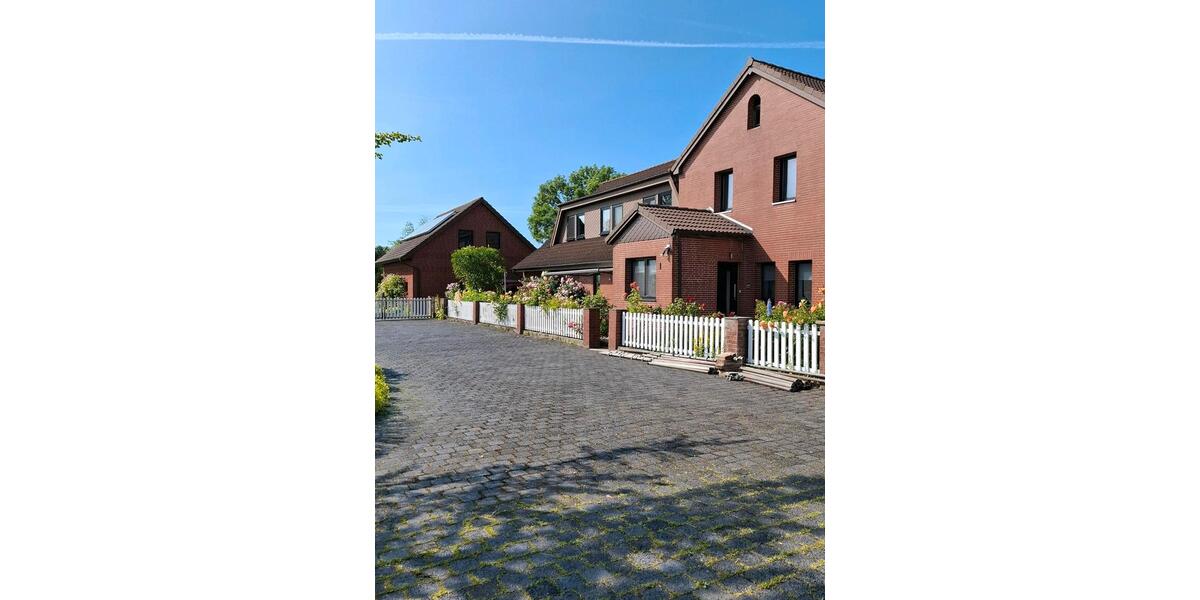 Mehrfamilienhaus, Wohnhaus Wurster Nordseeküste - 9 Zimmer, 265 m&sup2;, 370.000&euro; | Angebot:27160631