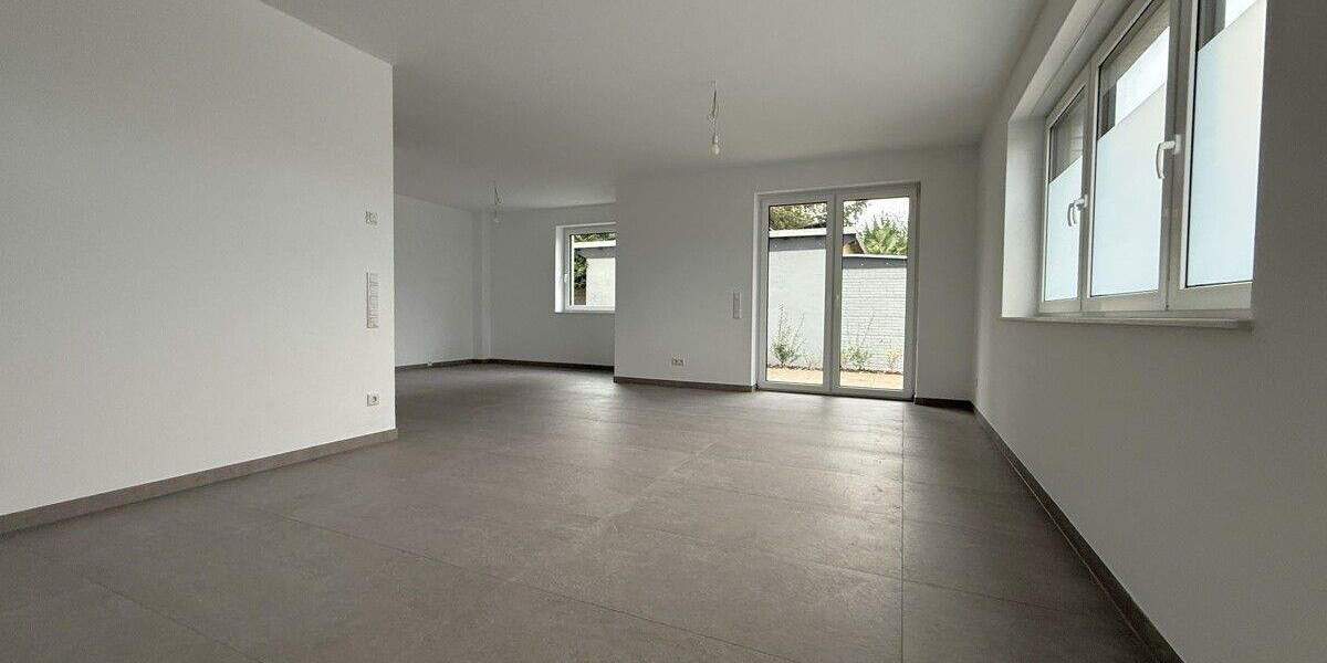 Bremerhaven - Schiffdorferdamm Moderne 3 Zimmer-Wohnung im EG mit Terrasse 3 zimmer