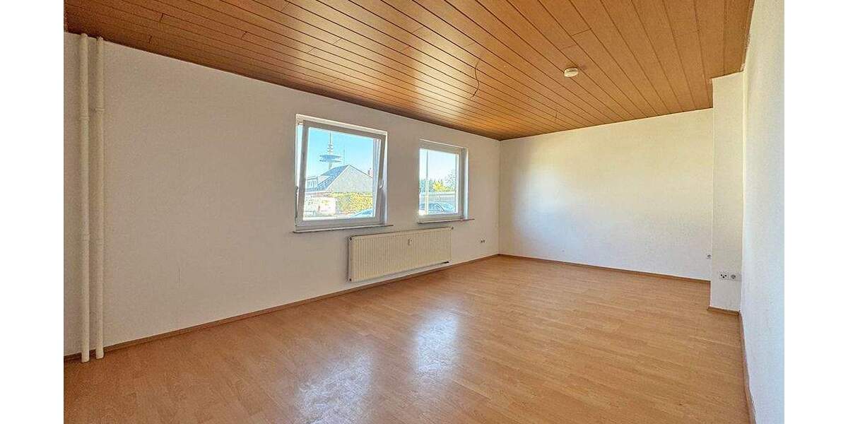 Etagenwohnung Bremerhaven Surheide - 2 Zimmer, 65 m&sup2;, 109.000&euro; | Angebot:24910828