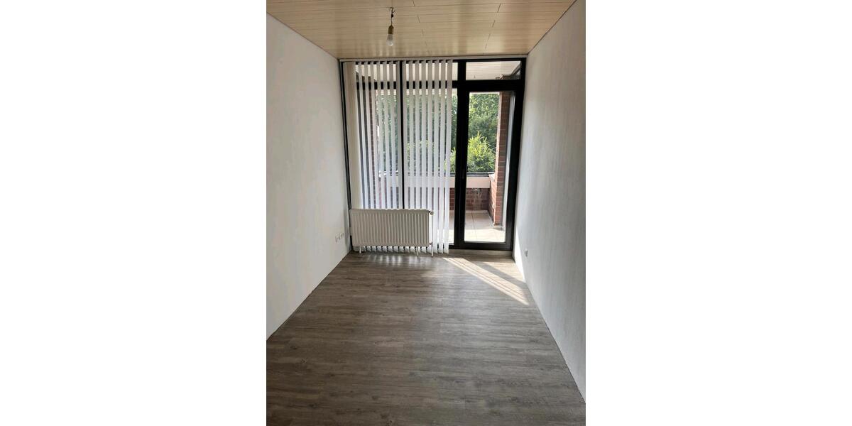 Etagenwohnung Nordenham - 3 Zimmer, 74 m&sup2;, 198.000&euro; | Angebot:27085513