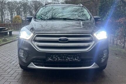 Ford Kuga II 54.400 km 20.528 € Bremen 28195