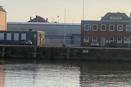 Provisionsfrei* Provisionsfrei: Gewerbehof am Wasser im Fischereihafen - 2 Bürogebäude, 240 m² Lager & 13 Garagen - Gewerbeobjekt Bremerhaven Fischereihafen (Stadtteil) | Angebot:24480932