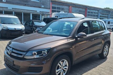 VW Tiguan 158.000 km 8.500 &euro; Bremerhaven 27576