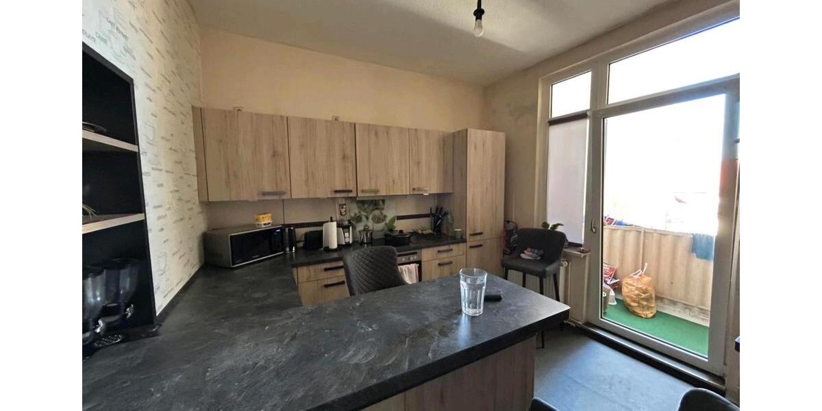 Etagenwohnung Bremerhaven Mitte - 5 Zimmer, 130 m&sup2;, 142.000&euro; | Angebot:26244884
