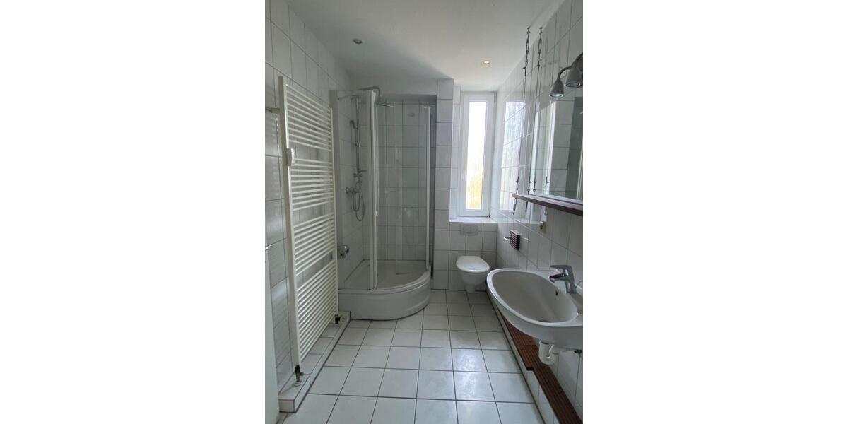 Etagenwohnung Bremerhaven Mitte - 4 Zimmer, 138 m&sup2;, 828&euro; | Angebot:22093029