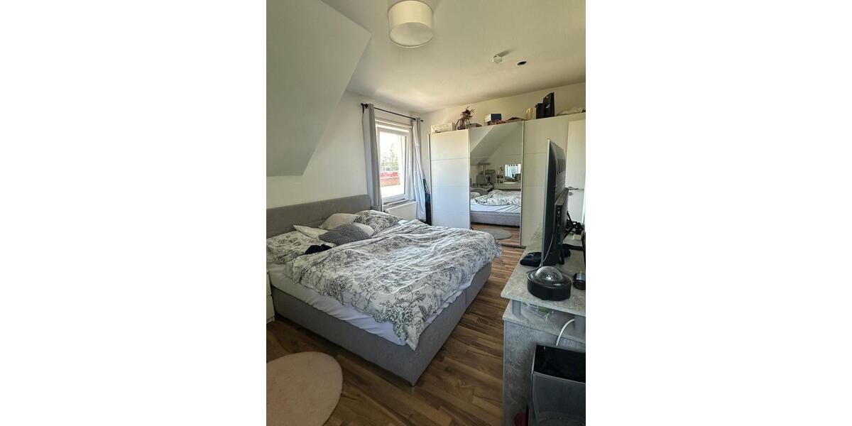 Etagenwohnung Nordenham - 2 Zimmer, 67 m&sup2;, 530&euro; | Angebot:26564233