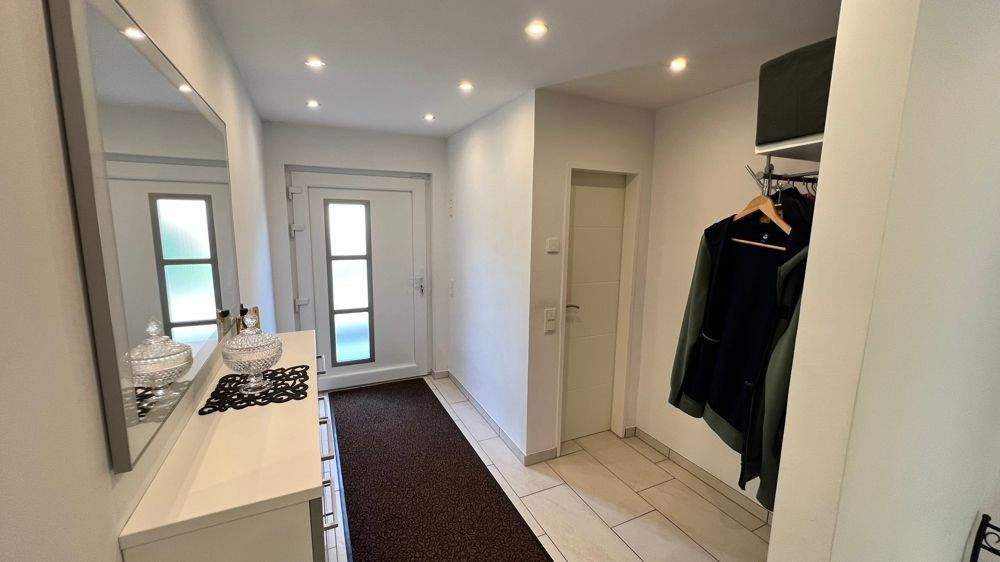 Einfamilienhaus Wilhelmshaven Heppens - 7 Zimmer, 215 m&sup2;, 469.000&euro; | Angebot:23824369