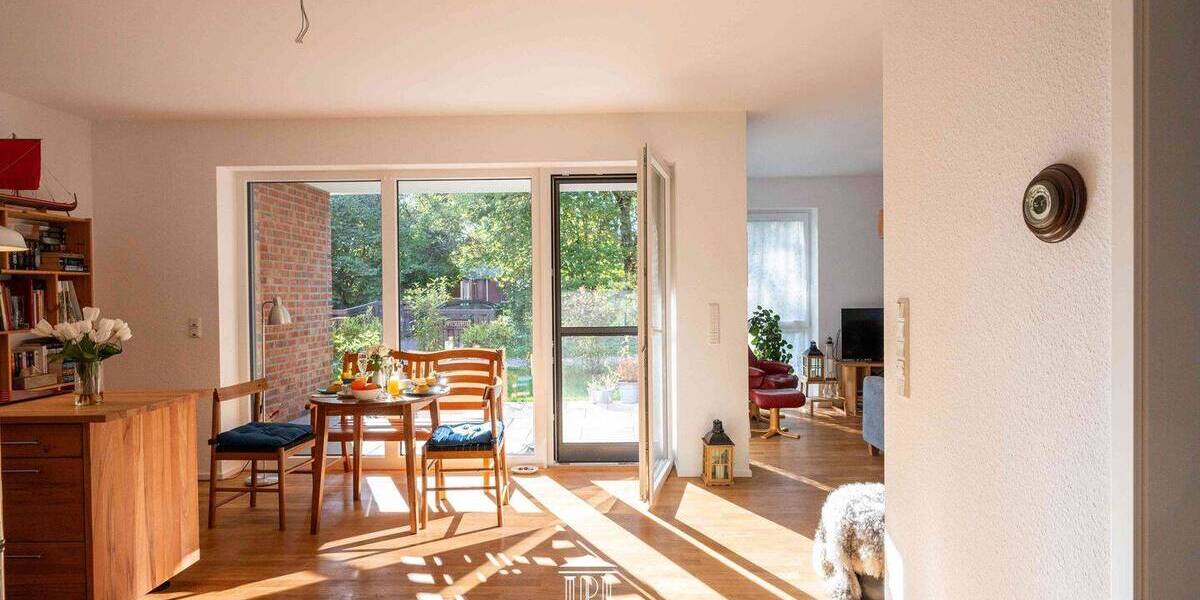 Etagenwohnung Wurster Nordseeküste Dorum - 3 Zimmer, 96 m&sup2;, 325.000&euro; | Angebot:23059557