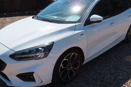 Ford Focus 101.500 km 13.950 &euro; Bremerhaven 27572