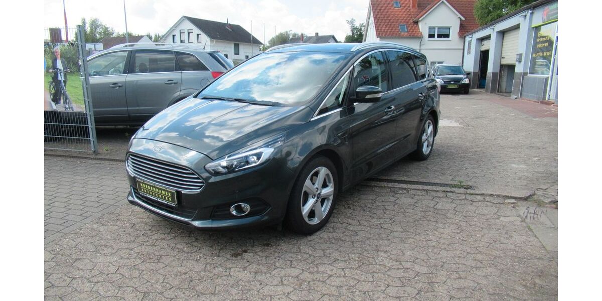 Ford S-Max 82.000 km 15.950 &euro; Nordenham 26954