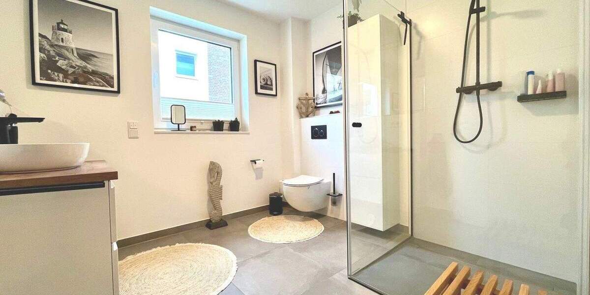 Etagenwohnung Wilhelmshaven Heppens - 2 Zimmer, 72 m&sup2;, 249.000&euro; | Angebot:25676864