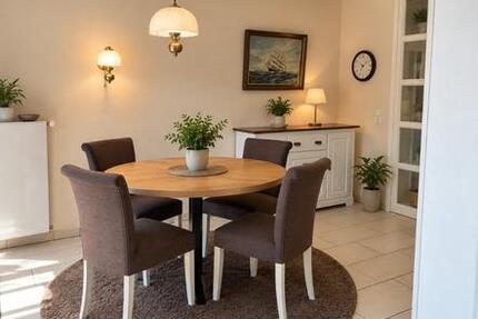 Wohnung Bremerhaven Geestemünde - 2 Zimmer, 70 m&sup2;, 850&euro; | Angebot:27642585