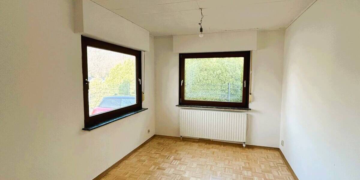 Einfamilienhaus Bremerhaven Schiffdorferdamm - 5 Zimmer, 134 m&sup2;, 325.000&euro; | Angebot:26242422