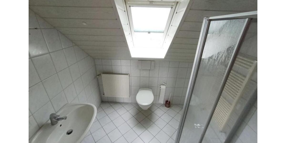 Modernisiertes EFH mit großem Grundstück, Glas-Terrasse & Sauna zimmer