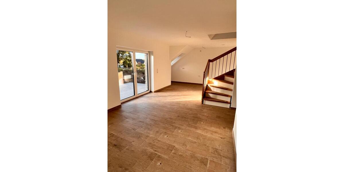 Etagenwohnung Loxstedt - 4 Zimmer, 118 m&sup2;, 1.295&euro; | Angebot:26350829