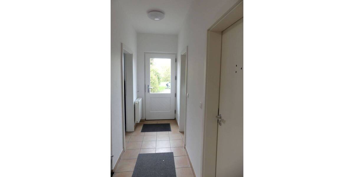 Gewerbeobjekt Butjadingen Burhave - 4 Zimmer, 107 m&sup2;, 1.000&euro; | Angebot:26189942