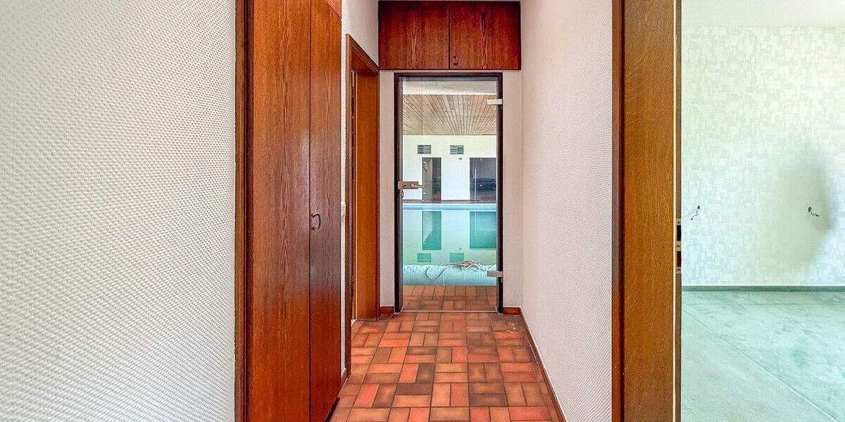 Einfamilienhaus Bremerhaven Lehe - 8 Zimmer, 258 m&sup2;, 399.000&euro; | Angebot:24967166