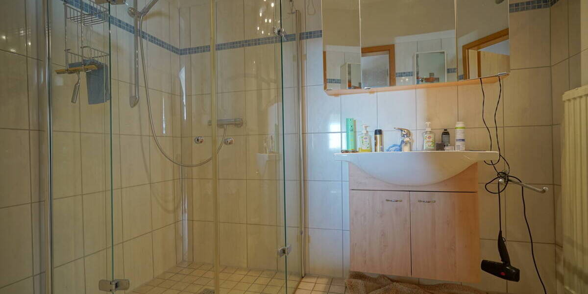 Mehrfamilienhaus, Wohnhaus Geestland Ankelohe - 6 Zimmer, 180 m&sup2;, 349.000&euro; | Angebot:26388797