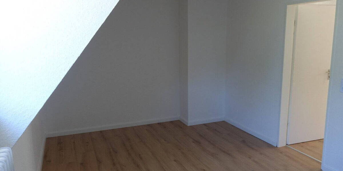 Reihenmittelhaus Bremerhaven Geestemünde - 4 Zimmer, 83 m&sup2;, 184.000&euro; | Angebot:26584590