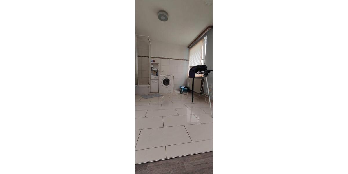 Erdgeschoßwohnung Bremerhaven Mitte - 1 Zimmer, 50 m&sup2;, 499&euro; | Angebot:25988095