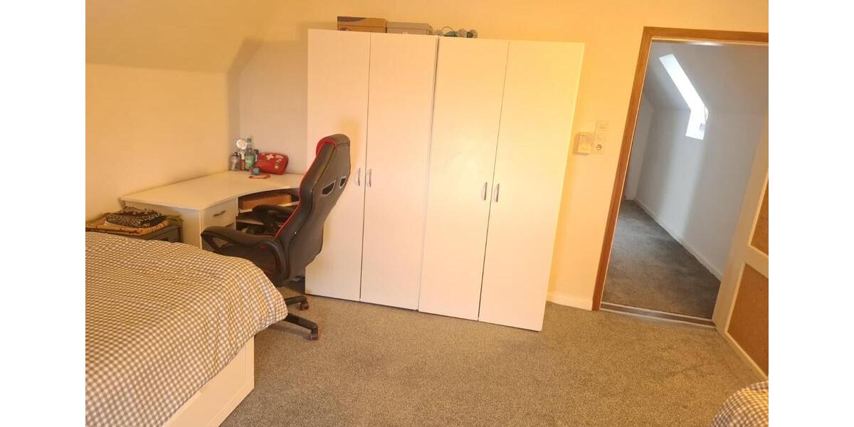 Einfamilienhaus Brake (Unterweser) - 2 Zimmer, 130 m&sup2;, 1.000&euro; | Angebot:25105724