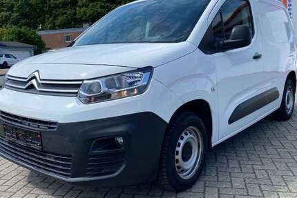 Citroen Berlingo 110.736 km 9.990 &euro; Loxstedt 27612