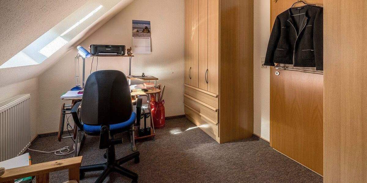 Doppelhaushälfte Bremerhaven Weddewarden - 4 Zimmer, 125 m&sup2;, 299.000&euro; | Angebot:23949495