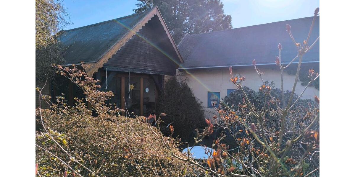 Einfamilienhaus Nordenham - 6 Zimmer, 180 m&sup2;, 240.000&euro; | Angebot:26416067