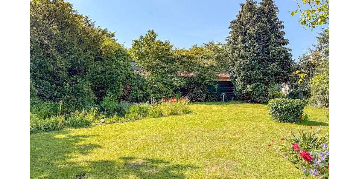 Einfamilienhaus Bremerhaven Lehe - 8 Zimmer, 258 m&sup2;, 399.000&euro; | Angebot:24967166