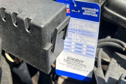 Peugeot 106 II 33.150 km 2.399 € Bremerhaven 27576