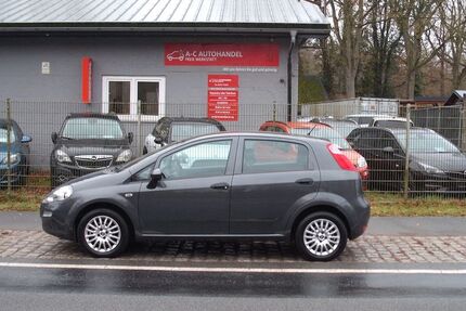 Fiat Punto 92.666 km 4.999 &euro; Loxstedt-Hahnenknoop 27612