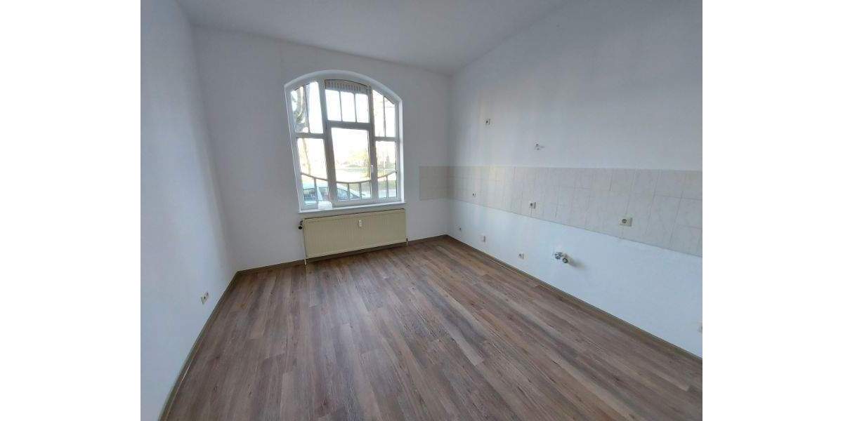 Etagenwohnung Bremerhaven Lehe - 3 Zimmer, 89 m&sup2;, 570&euro; | Angebot:25699021