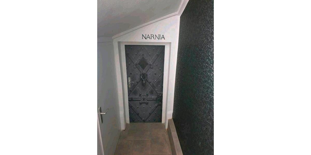 Einfamilienhaus Bremerhaven Schiffdorferdamm - 7 Zimmer, 237 m&sup2;, 455.000&euro; | Angebot:26226873