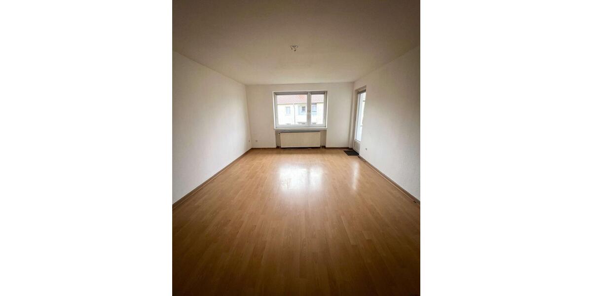 Etagenwohnung Nordenham - 3 Zimmer, 69 m&sup2;, 450&euro; | Angebot:26251140