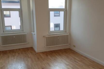 Wohnung Bremerhaven Mitte - 2 Zimmer, 57 m&sup2;, 440&euro; | Angebot:25988773