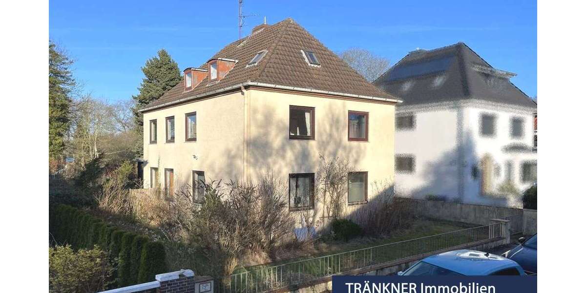 Einfamilienhaus Bremerhaven Schiffdorferdamm - 8 Zimmer, 180 m&sup2;, 320.000&euro; | Angebot:26061550