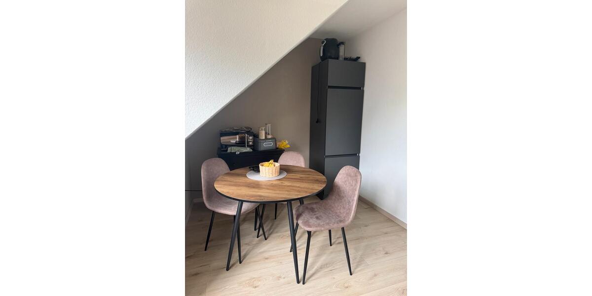 Dachgeschoßwohnung Hagen im Bremischen - 3 Zimmer, 75 m&sup2;, 660&euro; | Angebot:26670645