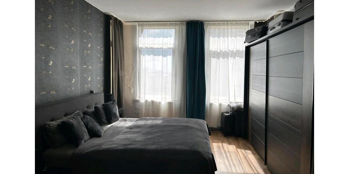 Etagenwohnung Bremerhaven Mitte - 5 Zimmer, 130 m&sup2;, 142.000&euro; | Angebot:26244884