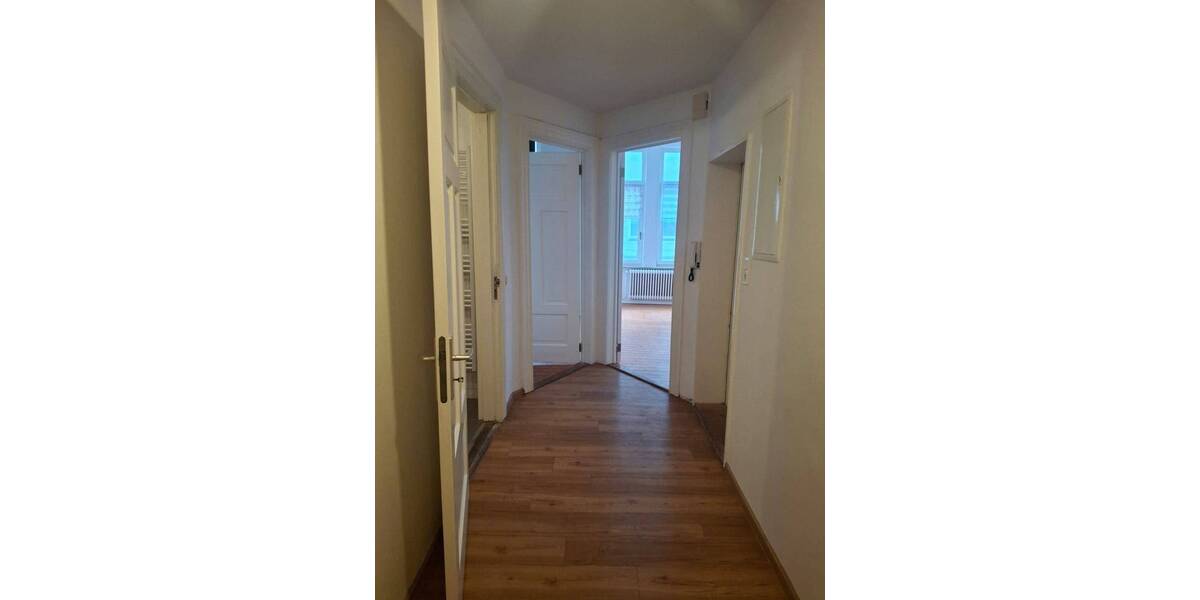 Etagenwohnung Bremerhaven Mitte - 3 Zimmer, 65 m&sup2;, 600&euro; | Angebot:26657017