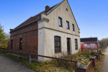 Haus Brake - 6 Zimmer, 150 m&sup2;, 129.000&euro; | Angebot:25223078