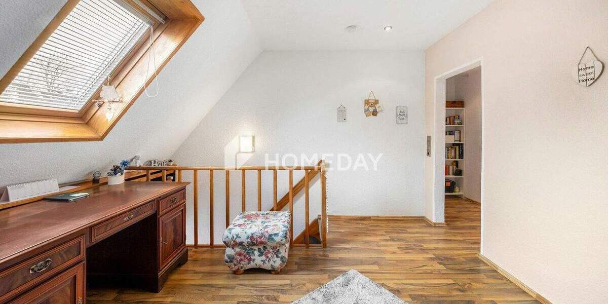 Reihenmittelhaus Bremerhaven Lehe - 7 Zimmer, 185 m&sup2;, 269.000&euro; | Angebot:25302951