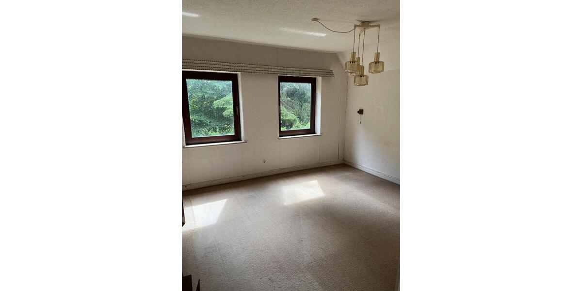 Einfamilienhaus Schiffdorf - 6 Zimmer, 140 m&sup2;, 249.000&euro; | Angebot:27120577
