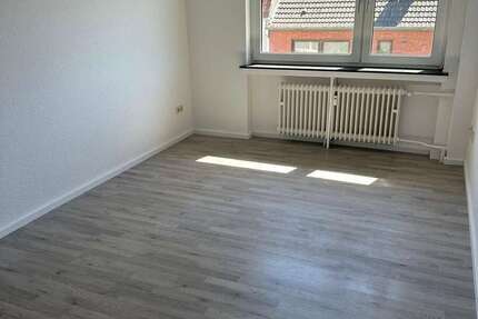 Wohnung zum Mieten in Wilhelmshaven 460 € 72.72 m² 3 zimmer
