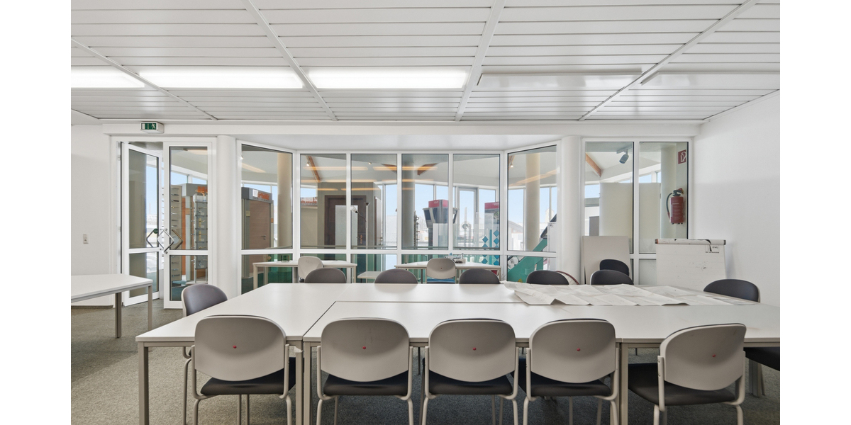 Gew.-Imm. 3.565 m² + 820 m² Mezzanin, Büro, Whg., 7.222 m² Grdst., Bremerhaven-Lehe - Gewerbeobjekt Bremerhaven | Angebot:27225059