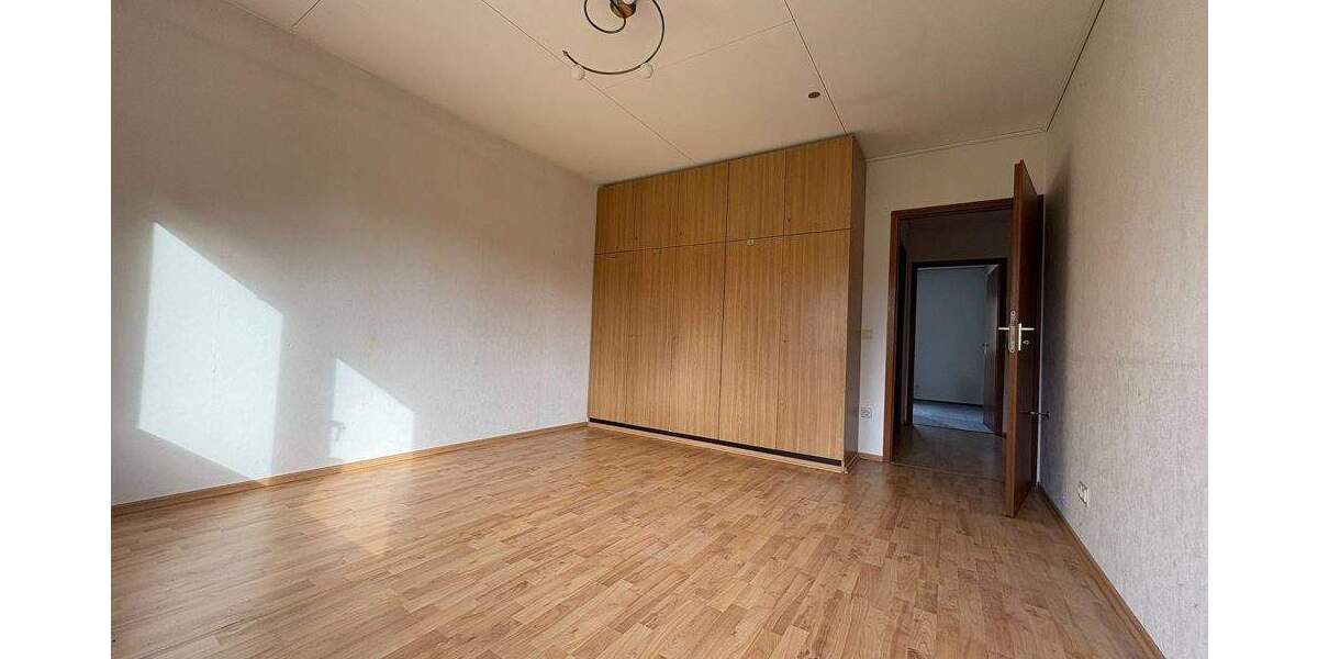 Einfamilienhaus Nordenham / Einswarden Einswarden - 4 Zimmer, 102 m&sup2;, 225.000&euro; | Angebot:25730039