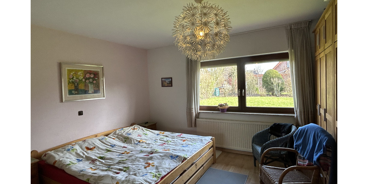 Einfamilienhaus Brake Kirchhammelwarden - 5 Zimmer, 166 m&sup2;, 299.000&euro; | Angebot:25684260