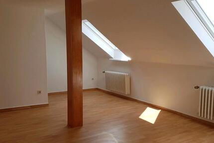 Wohnung Wilhelmshaven Heppens - 2 Zimmer, 68 m&sup2;, 400&euro; | Angebot:24570515