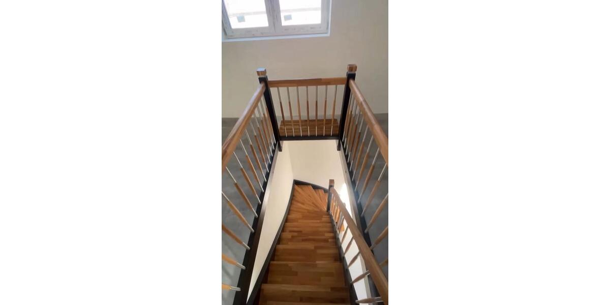 Dachgeschoßwohnung Loxstedt - 2.5 Zimmer, 94 m&sup2;, 1.100&euro; | Angebot:25012529