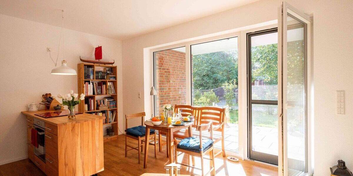 Etagenwohnung Wurster Nordseeküste Dorum - 3 Zimmer, 96 m&sup2;, 325.000&euro; | Angebot:23059557