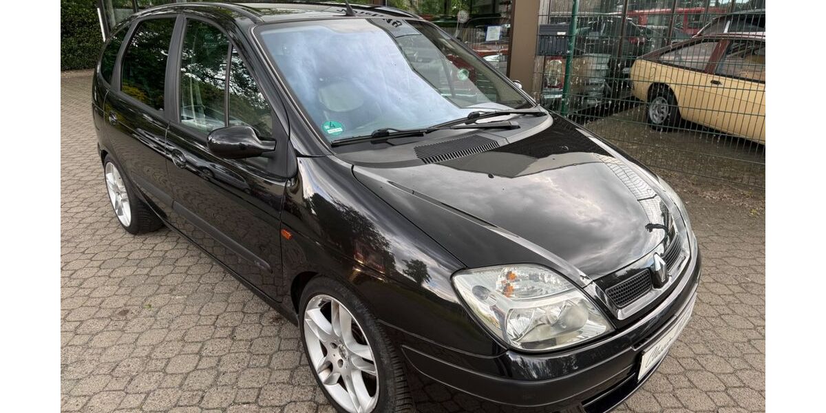 Renault Scenic 137.600 km 2.650 &euro; Beverstedt 27616